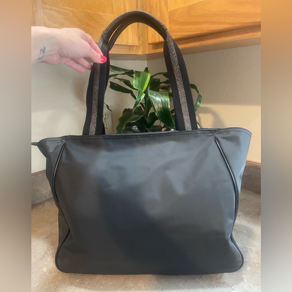 Coach Court Tote - Picture 3 of 10